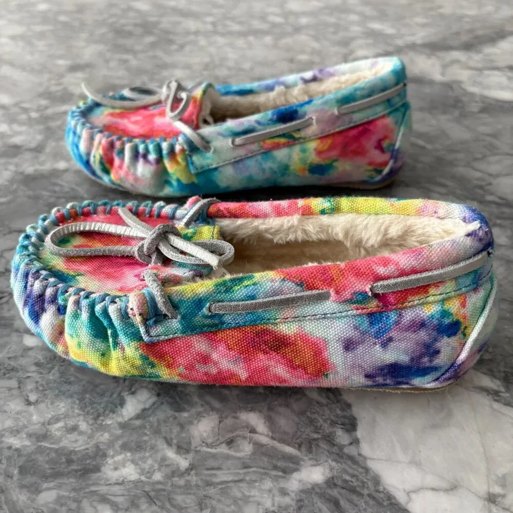 Minnetonka Moccasin Kids' Faux Fur Colorful Tie-Dye Size 12